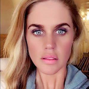 Meet your Posher, Kristen